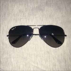 Polarized ray ban aviator sunglasses